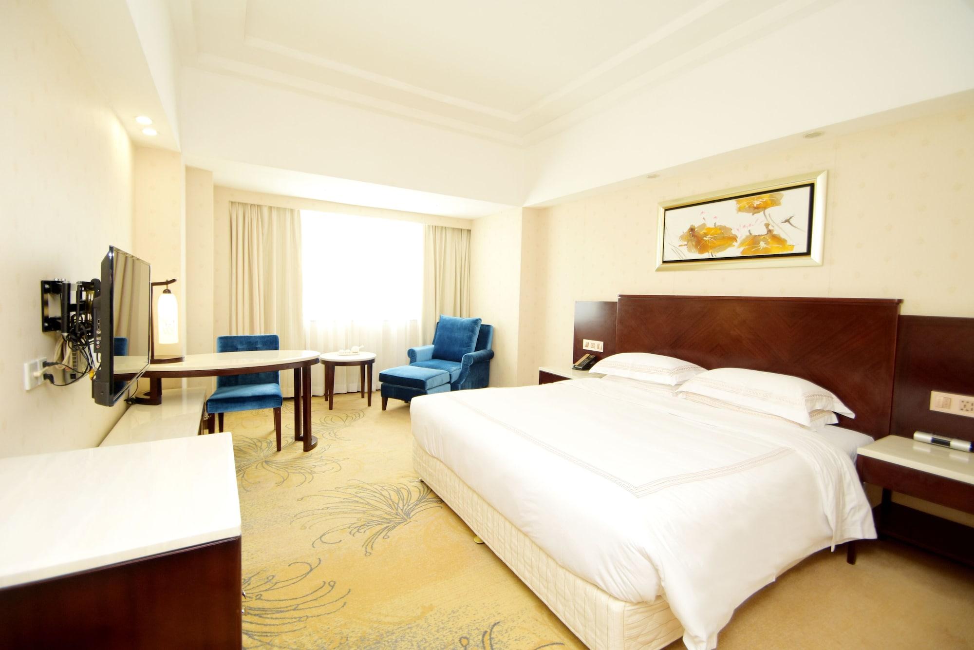 Overseas Chinese Friendship Hotel Cantón Exterior foto
